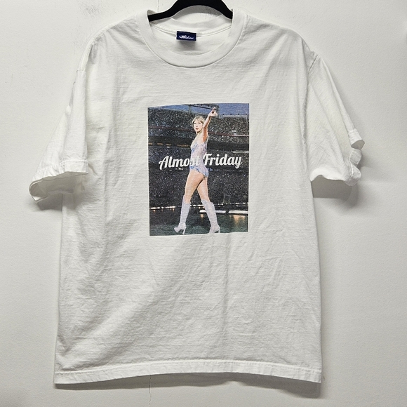 Friday Bears Swiftie Era Tour Tee T-Shirt Large White - Picture 1 of 8